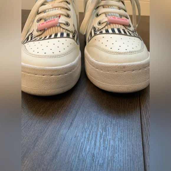 ADIDAS I ❤️ DANCE - Picture 7 of 16